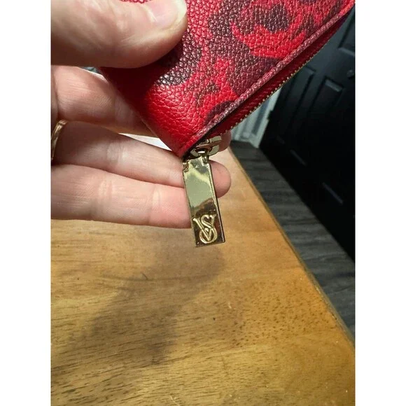 Victoria's Secret large floral print wallet featuring a red & black rose design - Picture 3 of 4